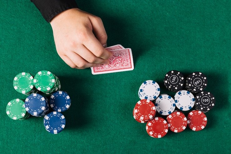 Bagan tingkat loyalitas staatsloterij menampilkan manfaat progresif dari Member hingga Diamond